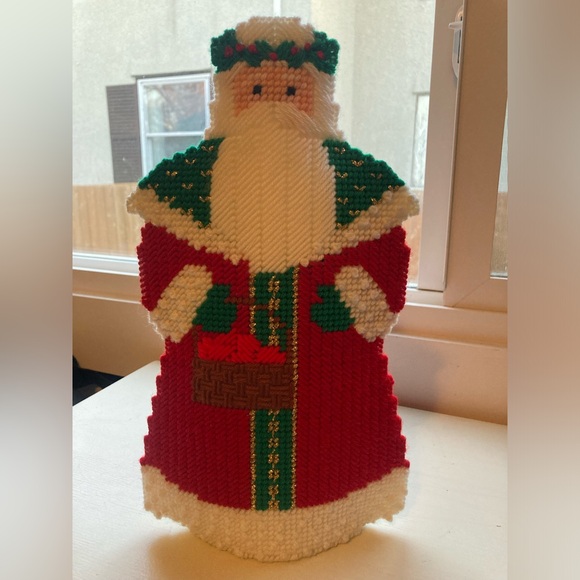 Santa centrepiece - Picture 1 of 5